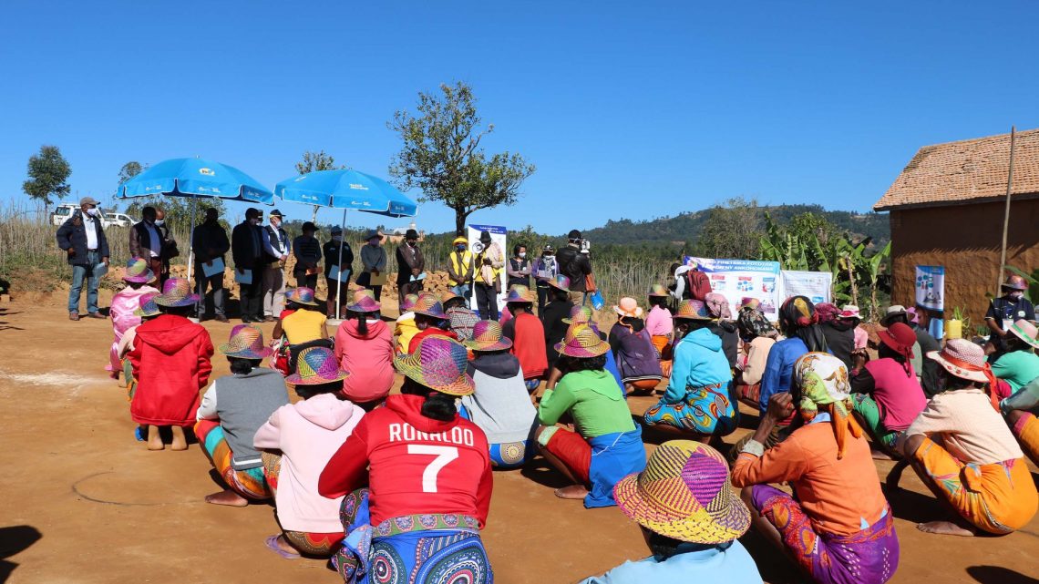 Des échanges fructueux avec les familles bénéficiaires de Vatsin’Ankohonana à Ambohimahasoa Des échanges fructueux avec les familles bénéficiaires de Vatsin’Ankohonana à Ambohimahasoa